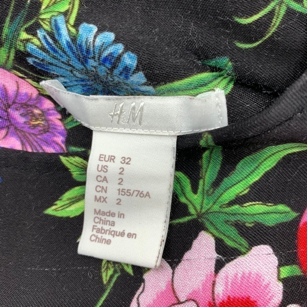 🎉H&M Black w/ Floral Pattern Long Sleeve Dress - Picture 4 of 7